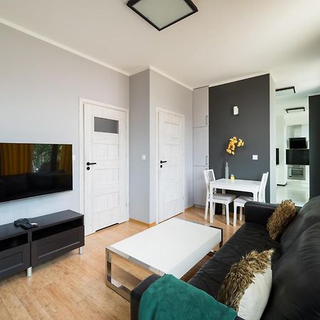 Ochota Deluxe Apartment Warsaw Exterior photo