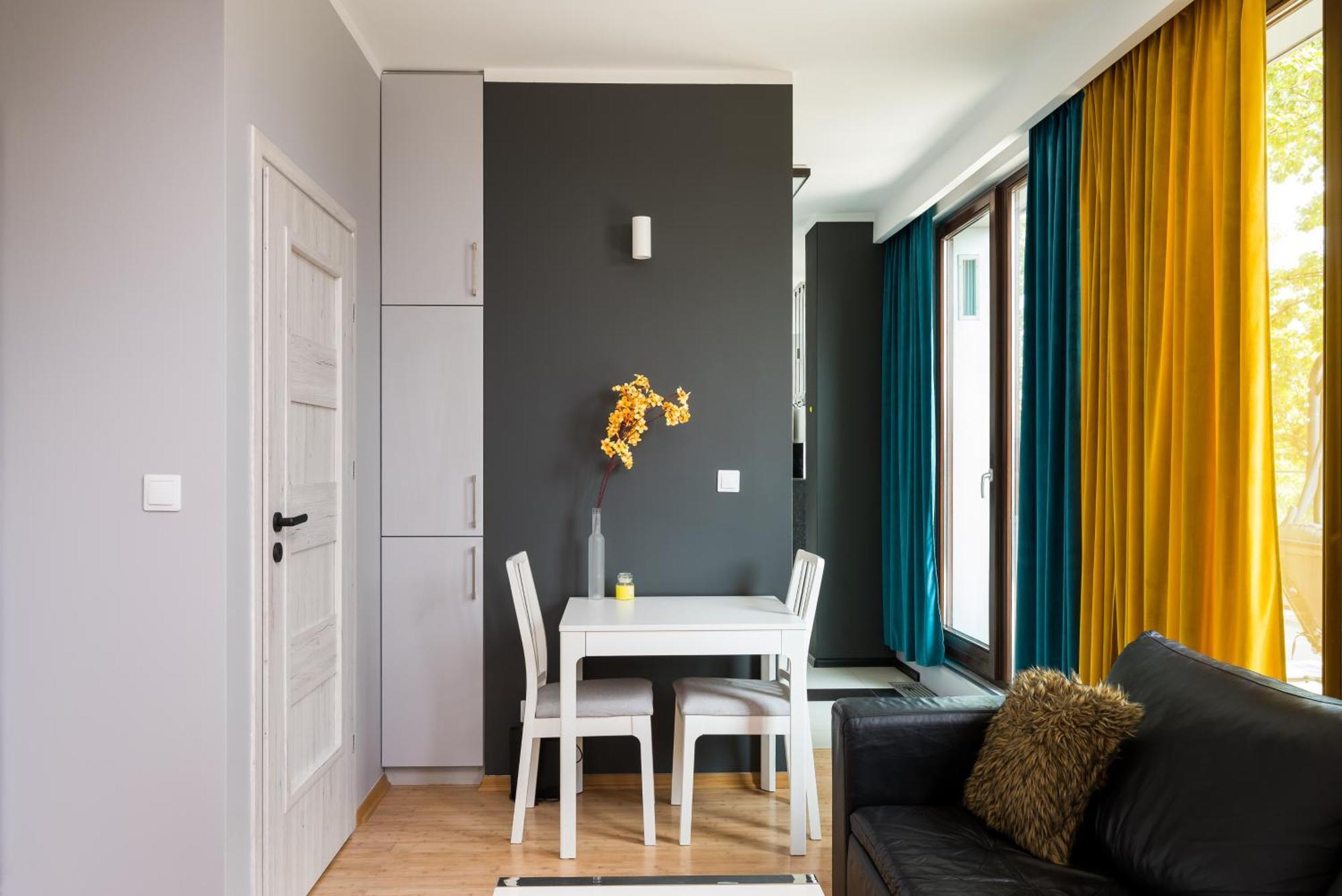 Ochota Deluxe Apartment Warsaw Exterior photo