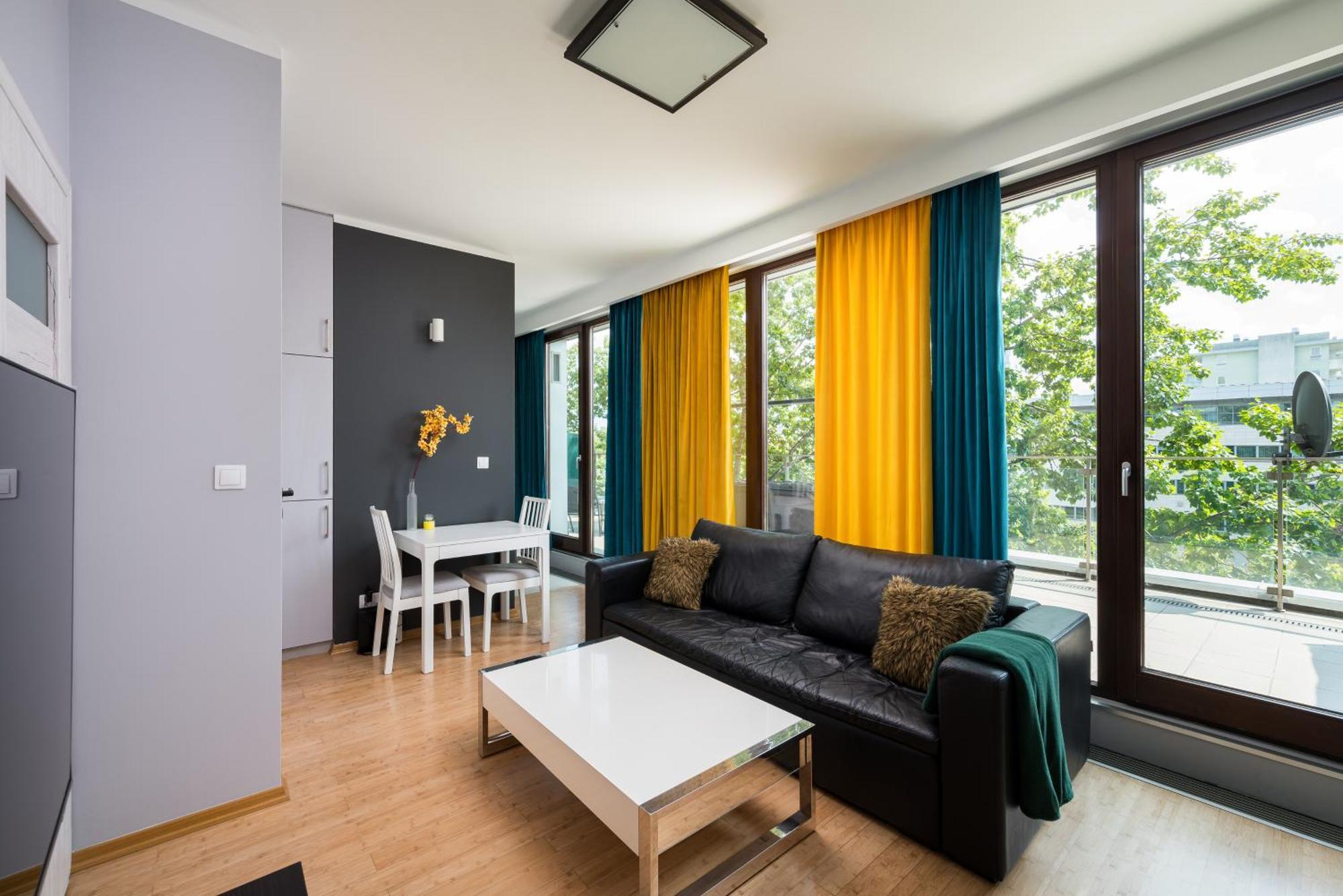 Ochota Deluxe Apartment Warsaw Exterior photo